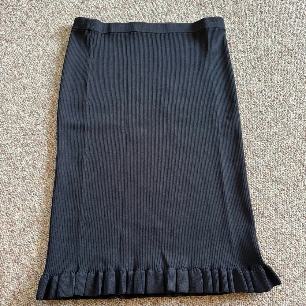 Michael Michael Kors Black Ribbed Ruffle edge Skirt XL - Picture 1 of 6